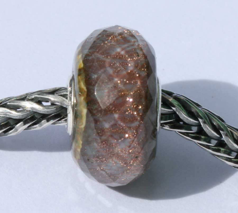 Bild von Troll Agate 307 TROLLBEADS  DAY 2022 Original Abbildung TGLBE-30086 "mit Einkaufwagen Chip am Schlüsselanhänger"
