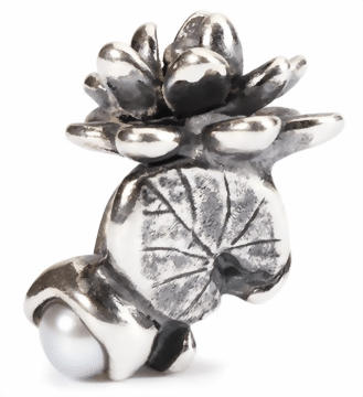 Bild von Trollbeads Seerose Juli TAGBE-00033   