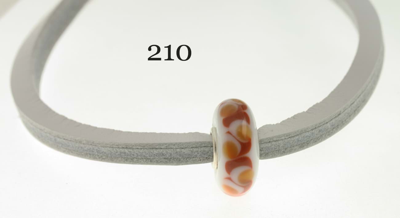 Bild von DU BIST SO... UNIQUE LEDERARMBAND & BUCHSTABEN ANHÄNGE  210